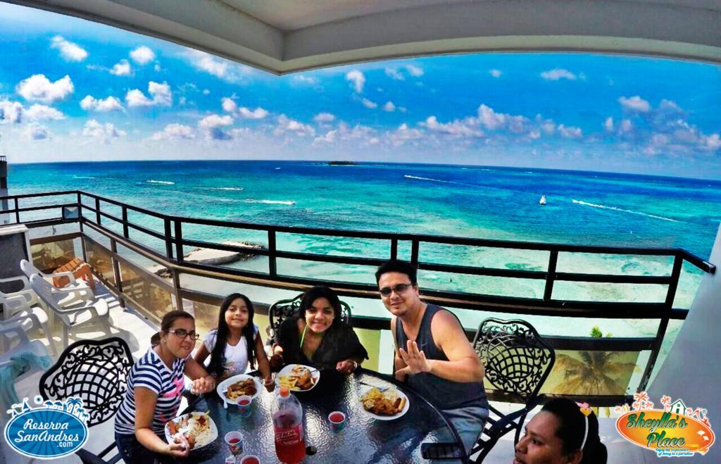 Hostel Sheylla'S Place Pathway San Andrés 外观 照片